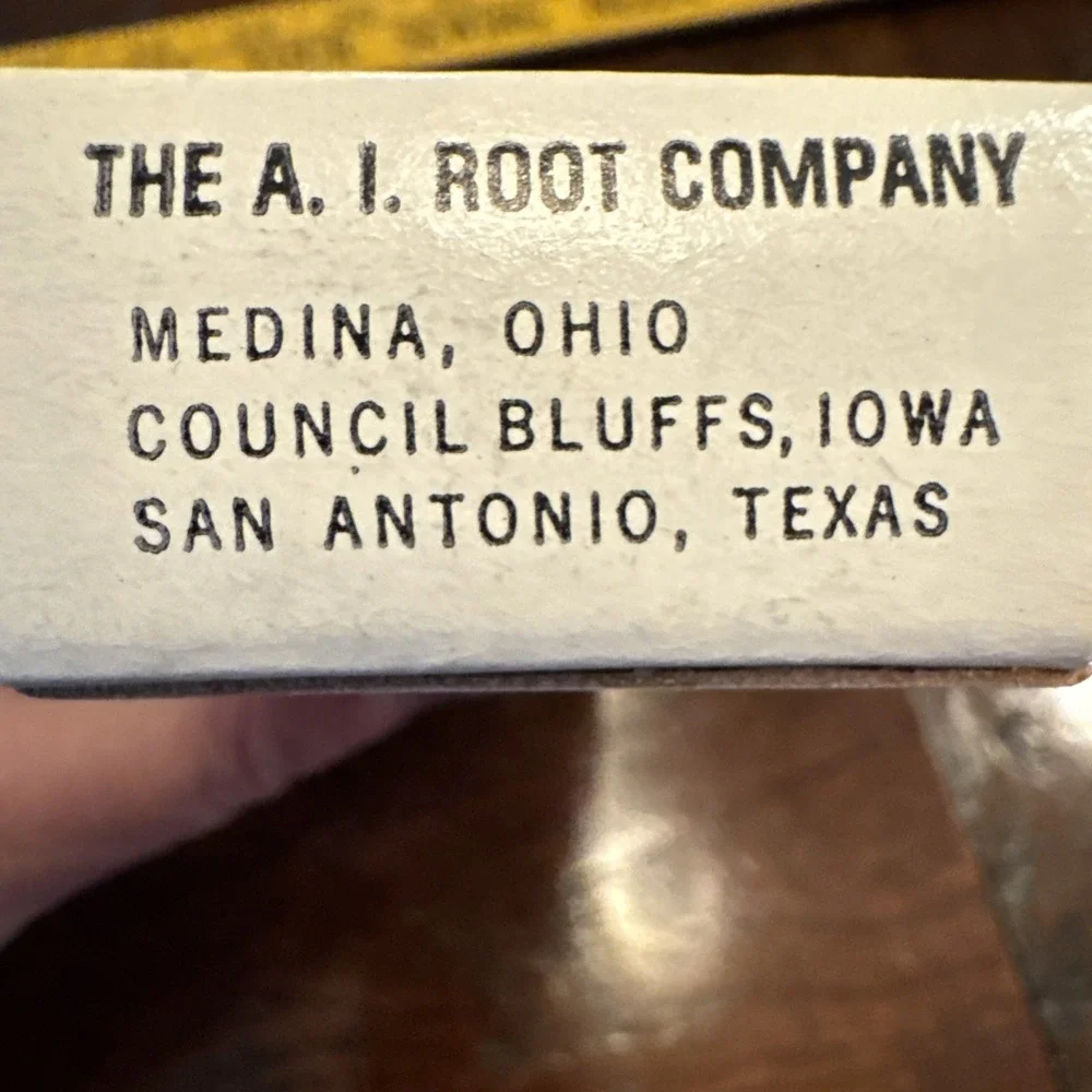 Vintage A.I. Root Medina Ohio Candle Box - Beekeeping Advertising History Sealed
